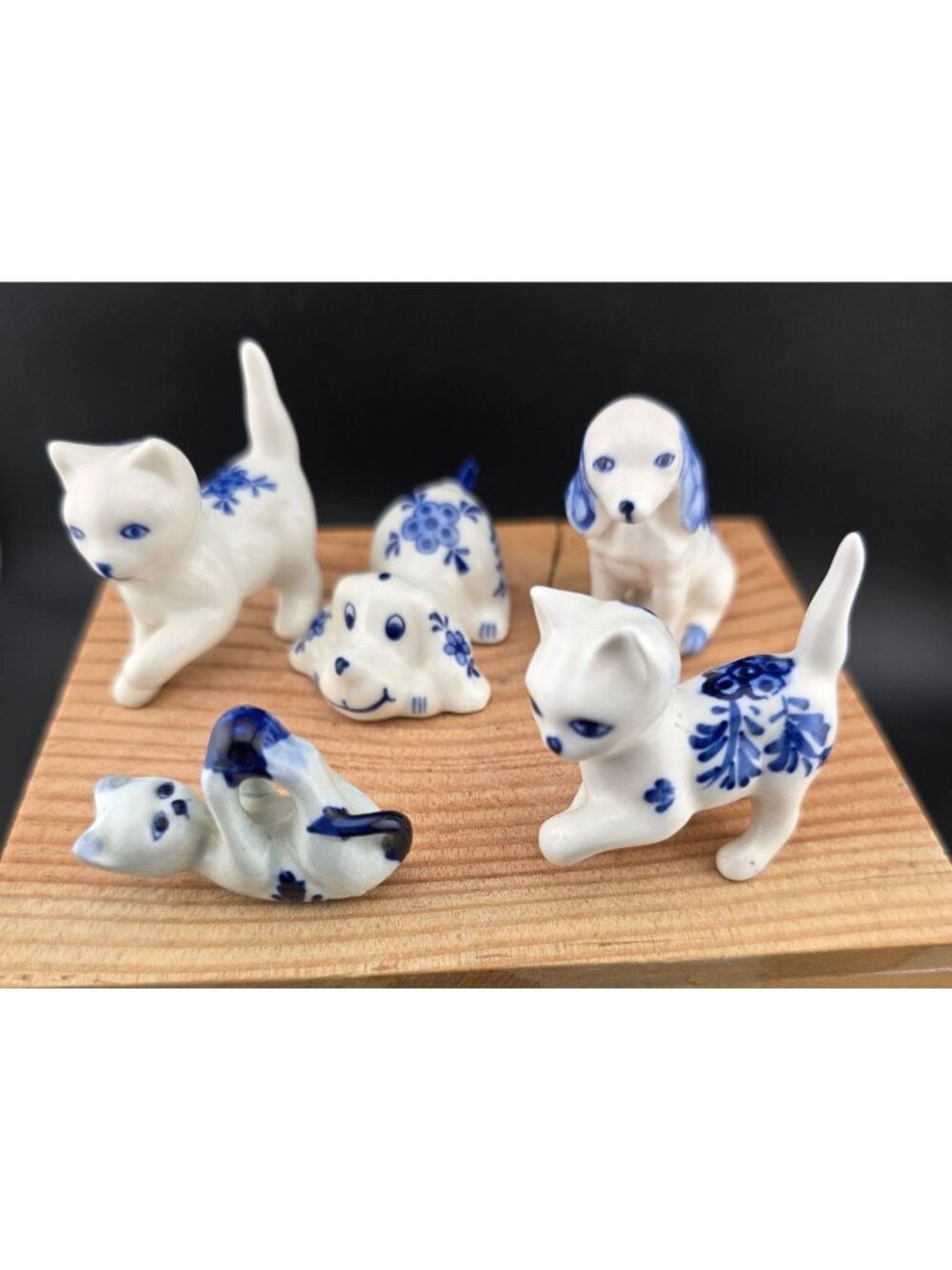Set Of 5 Blue and White Ceramic Cats And Dogs Figurines With Floral Details